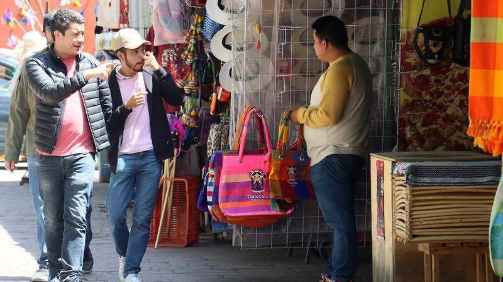 TIANGUIS TURÍSTICO 1